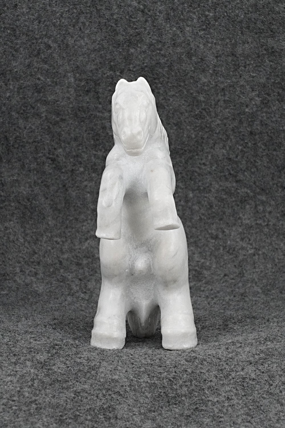 Horse Zuni Fetish Carving - Terrance Panteah