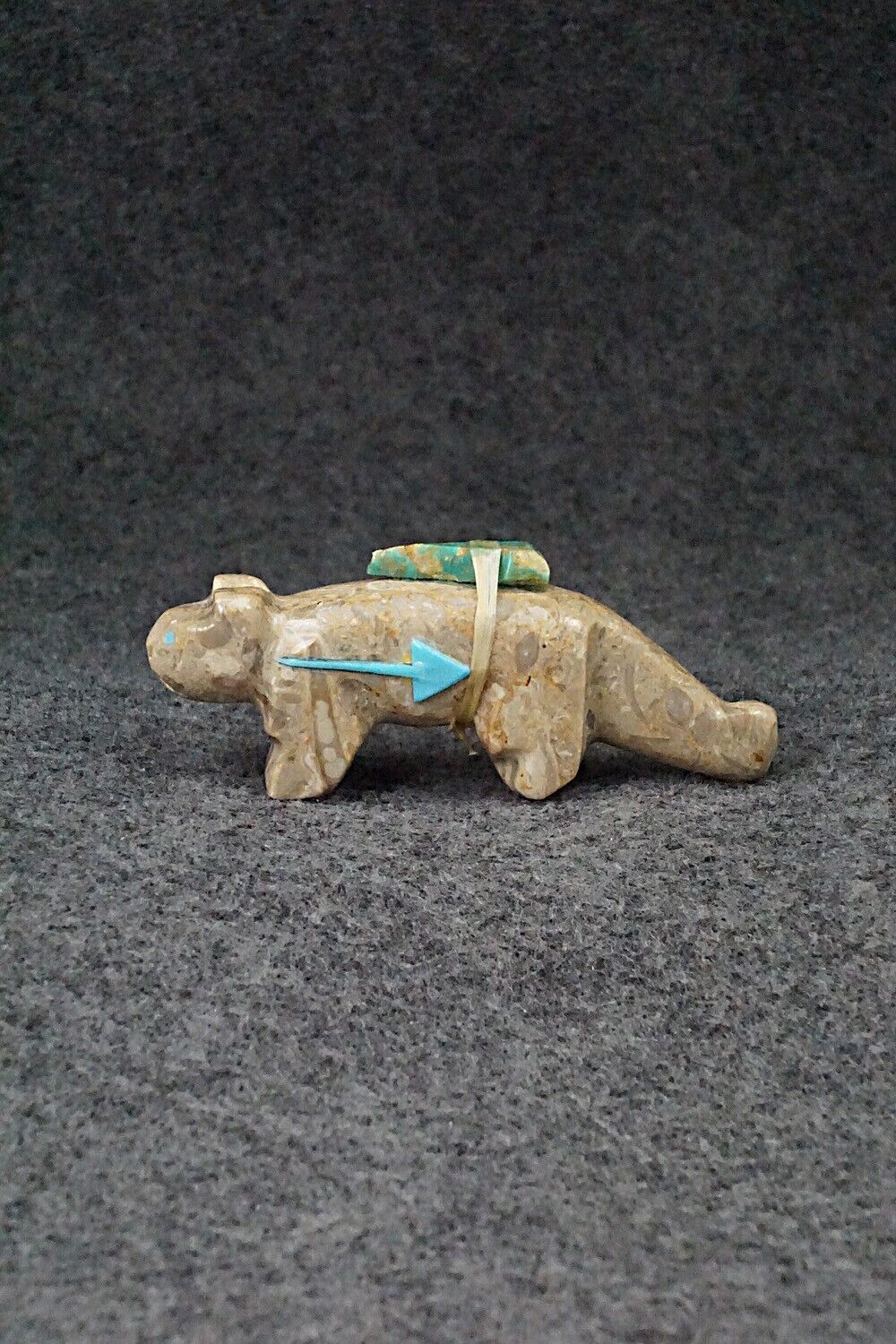 Mountain Lion Zuni Fetish Carving - Bennie Bacy