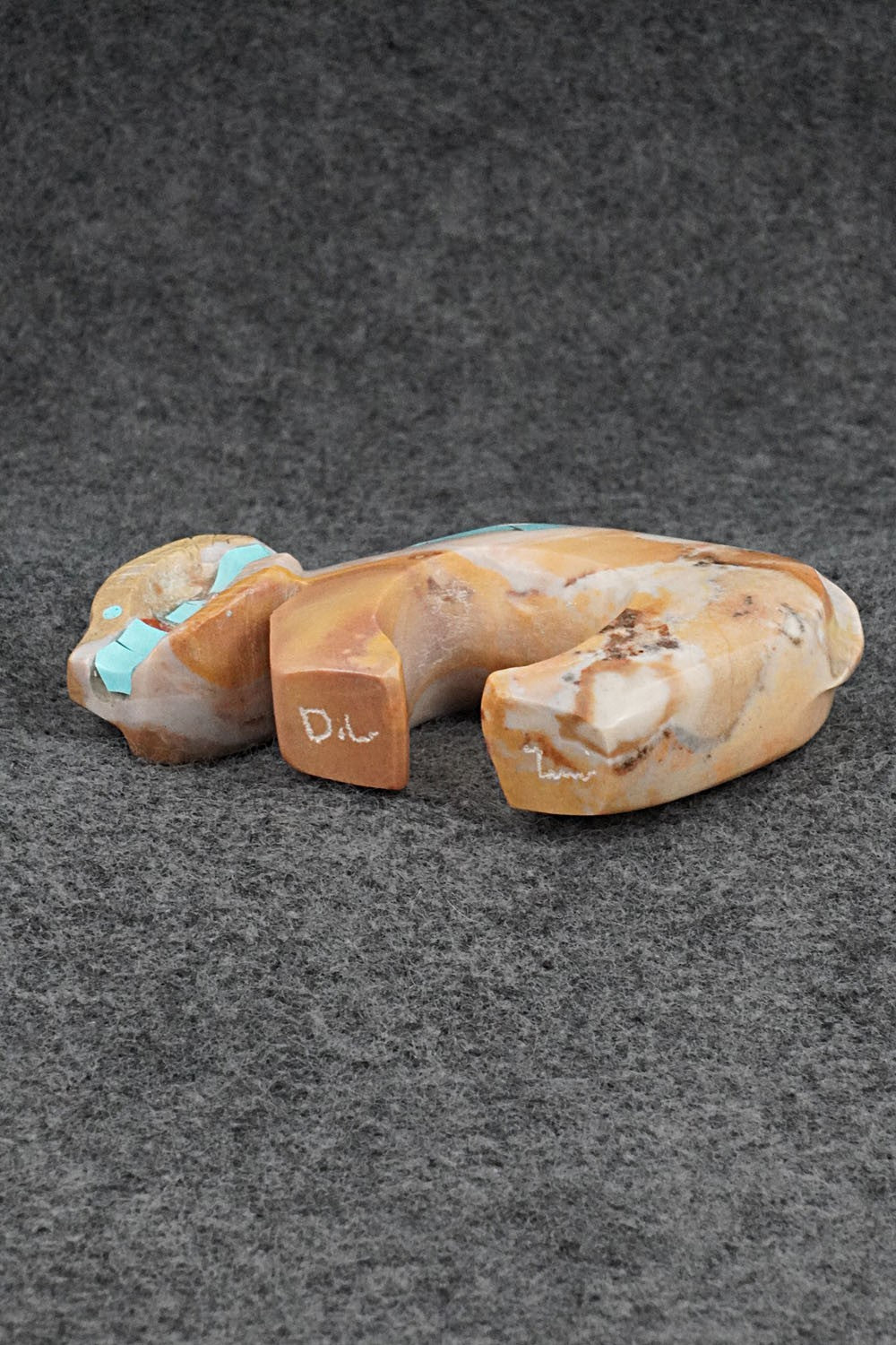 Ram Zuni Fetish Carving - Donovan Laiwakete