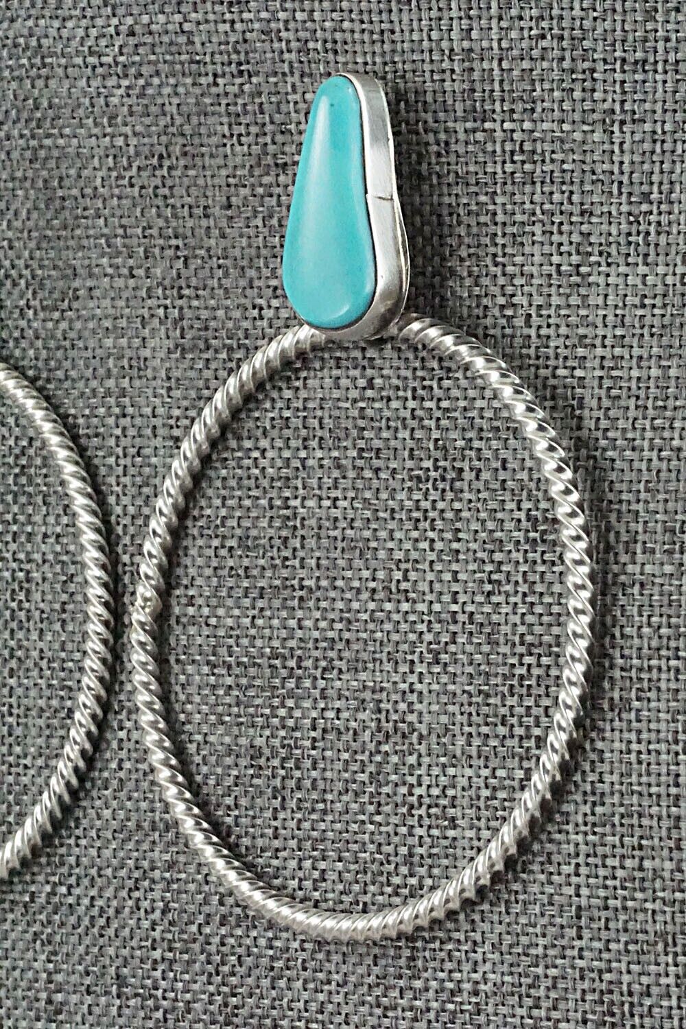 Turquoise & Sterling Silver Earrings - Verley Betone