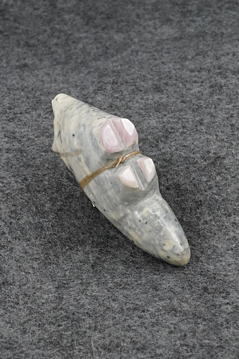 Fox Zuni Fetish Carving - Delvin Leekya