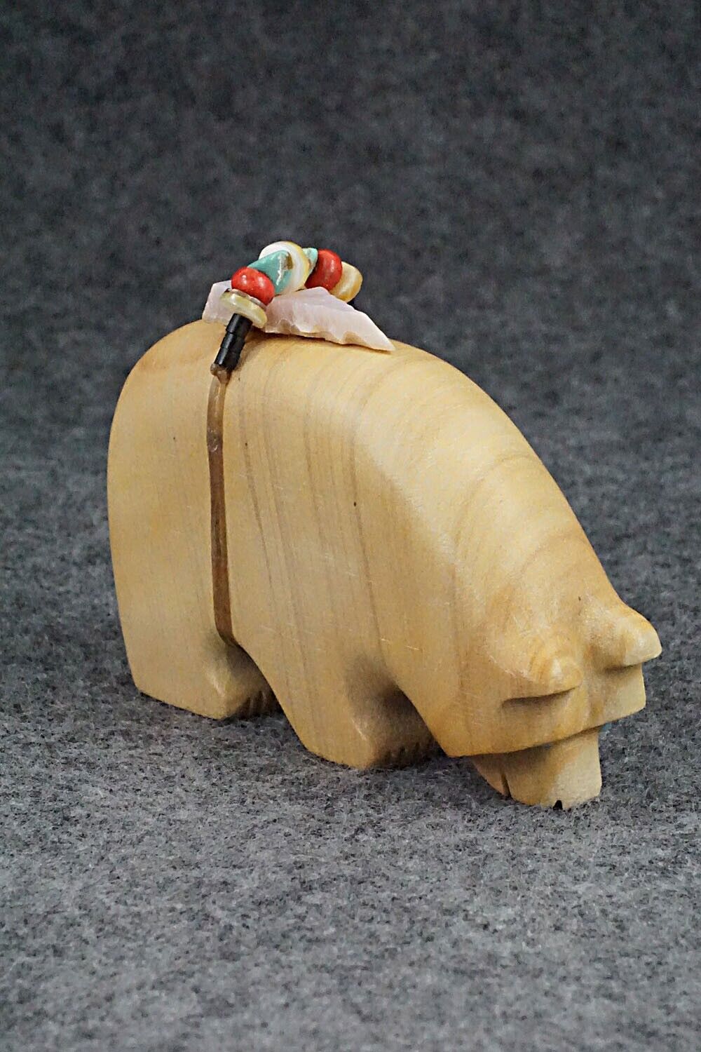 Bear Zuni Fetish Carving - Douglas Martza