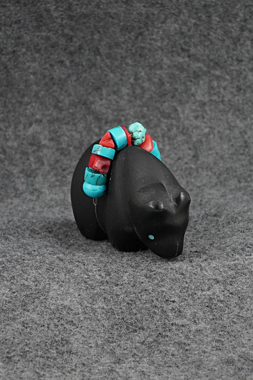 Bear Zuni Fetish Carving - Braden Peynesta