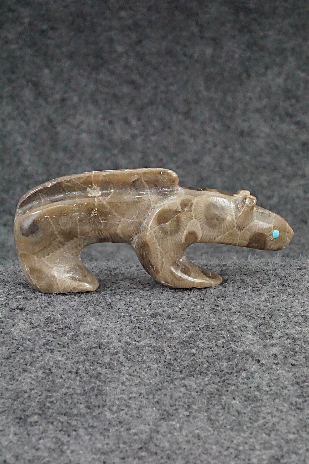 Mountain Lion Zuni Fetish Carving - Ronnie Lunasee