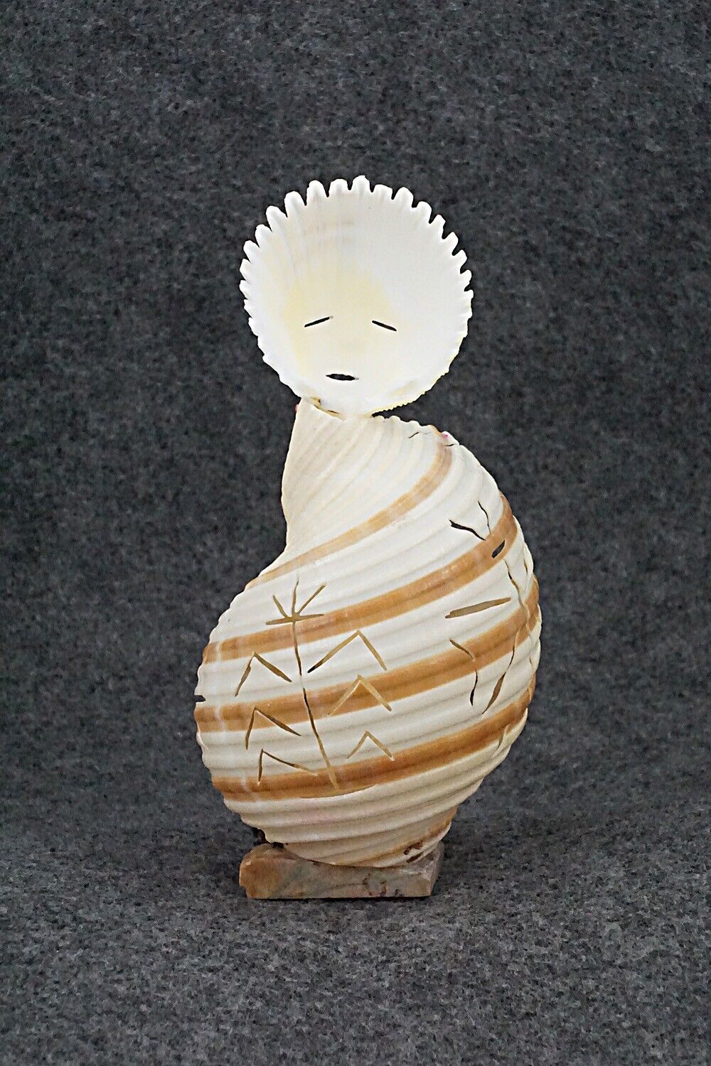 Corn Maiden Zuni Fetish Carving - Jon Quam