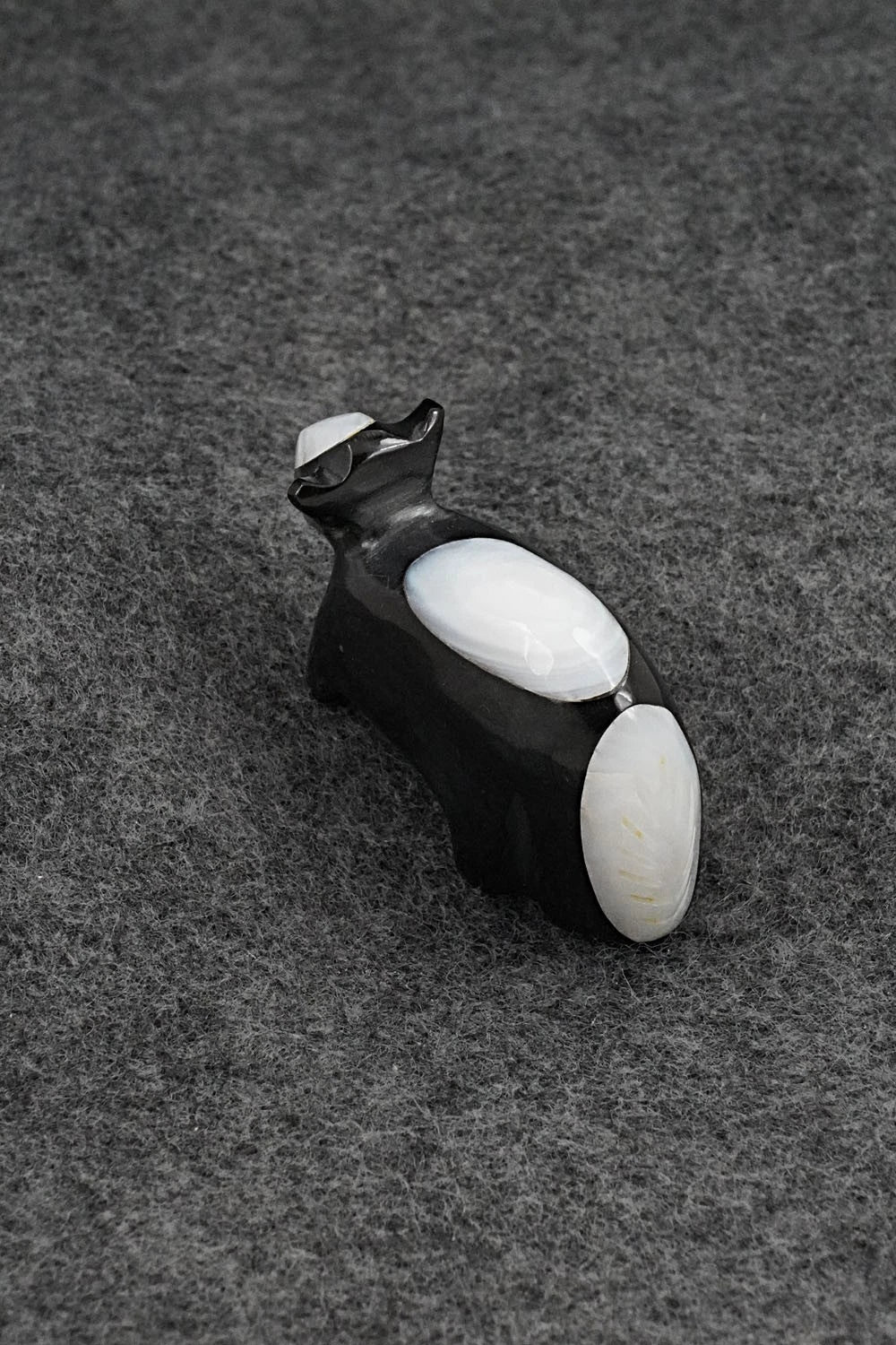 Skunk Zuni Fetish Carving - Calvert Bowanie