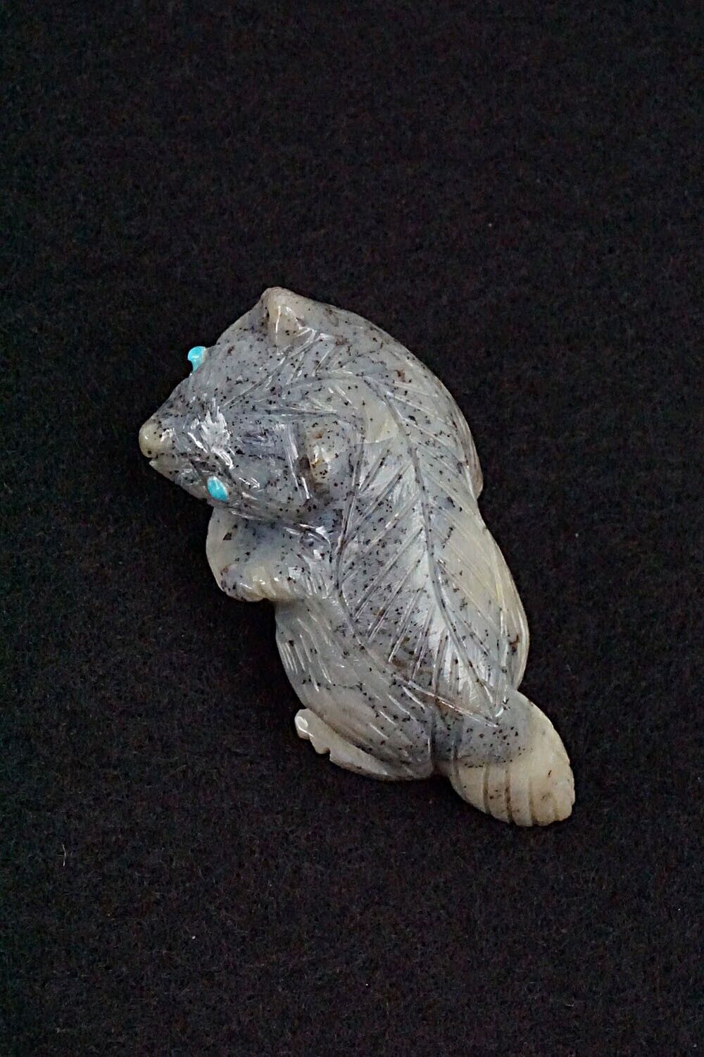 Badger Zuni Fetish Carving - Karen Zunie