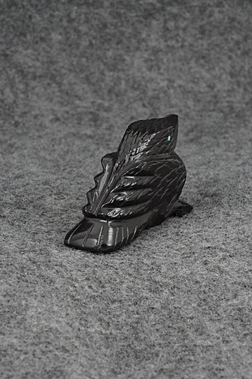 Crow Zuni Fetish Carving - Tony Mackel