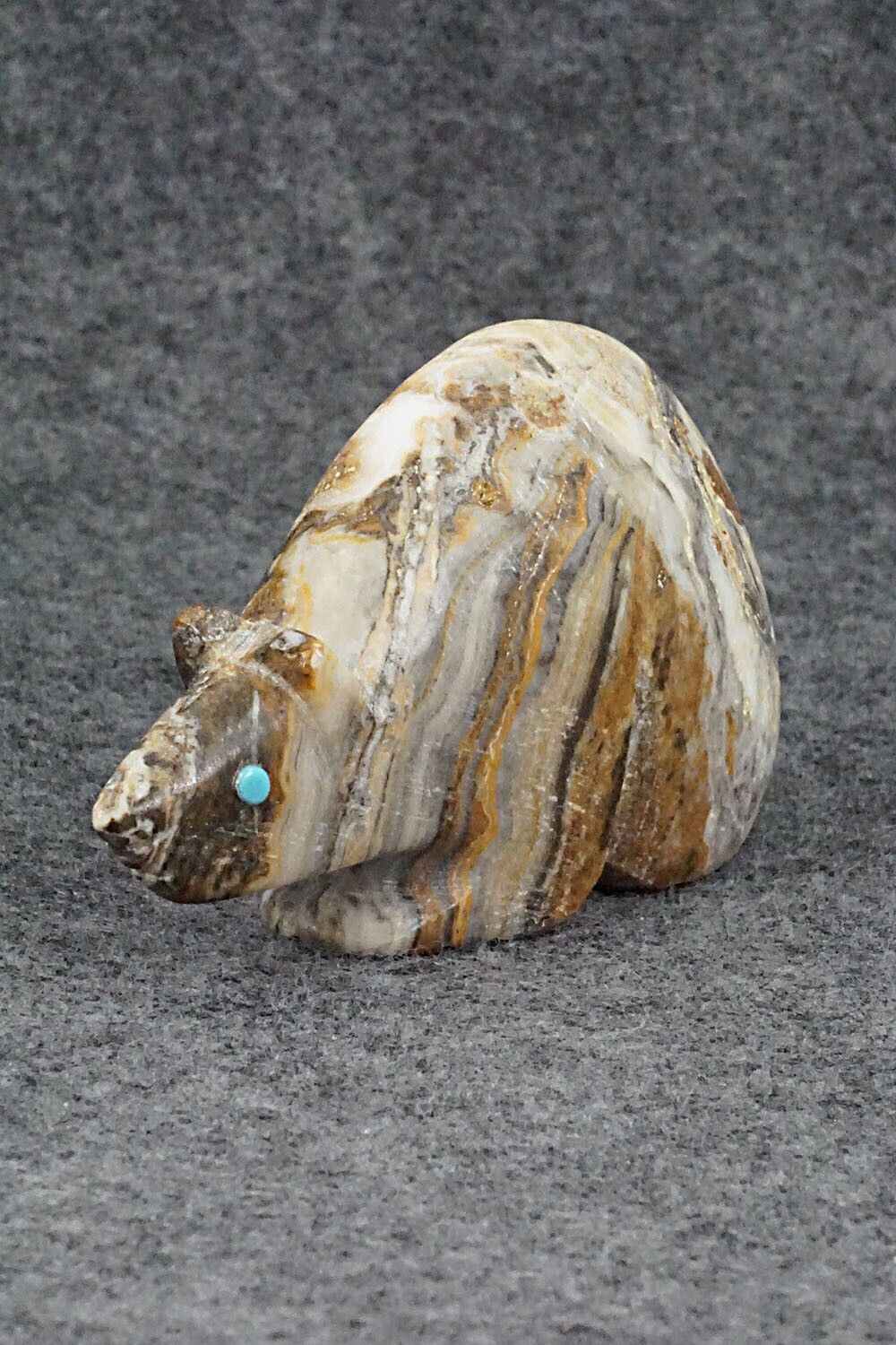 Bear Zuni Fetish Carving - Ronnie Lunasee
