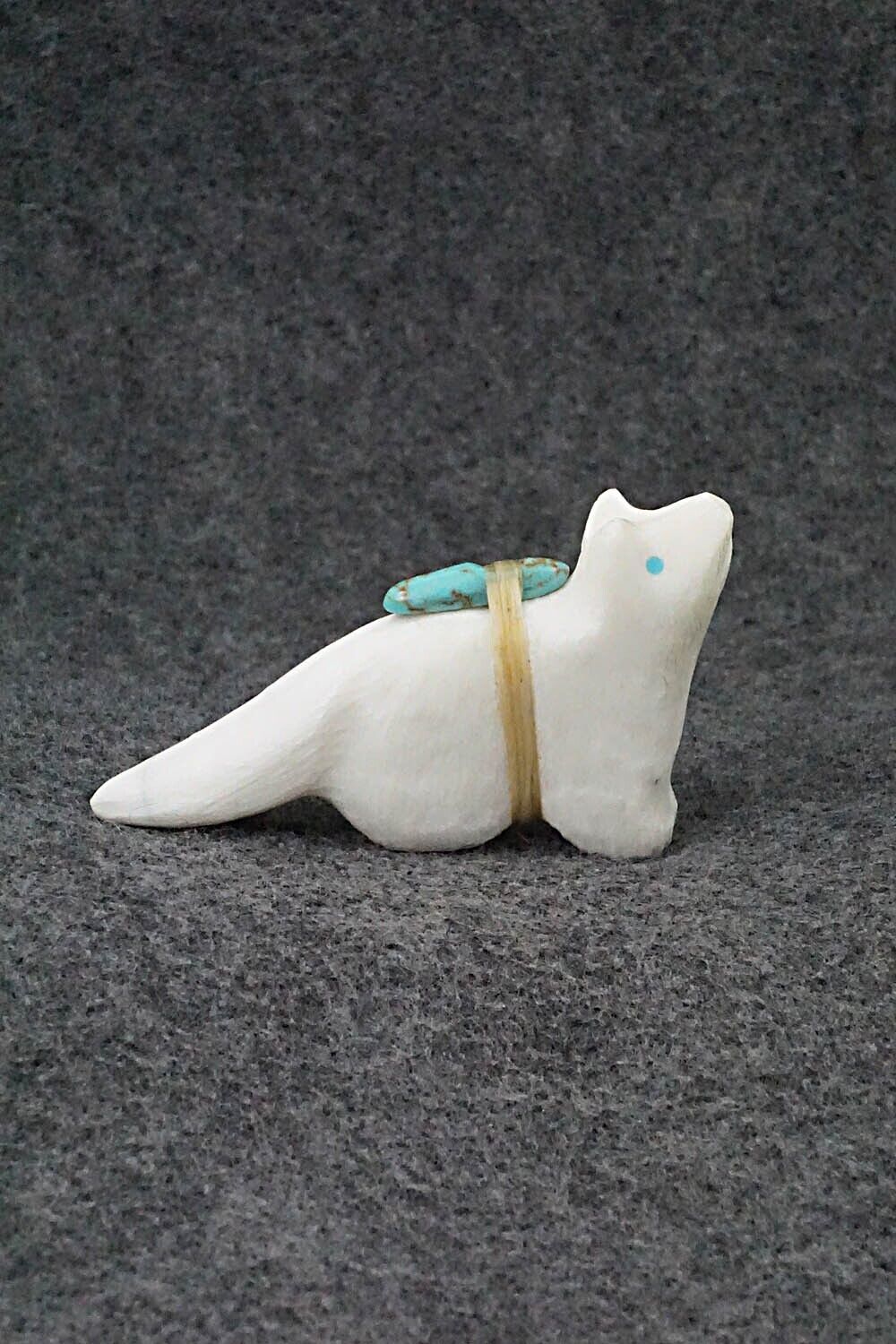 Wolf Zuni Fetish Carving - Herbert Halate