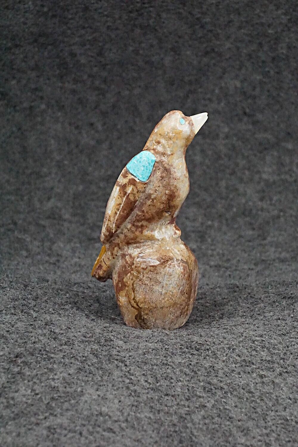 Eagle Zuni Fetish Carving - Freddie Leekya