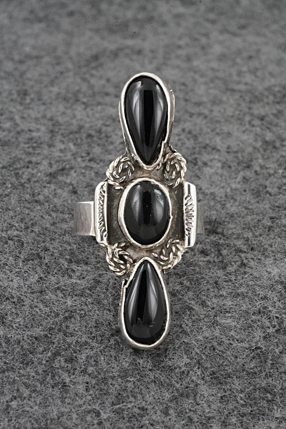 Onyx & Sterling Silver Ring - Priscilla Reeder - Size 8