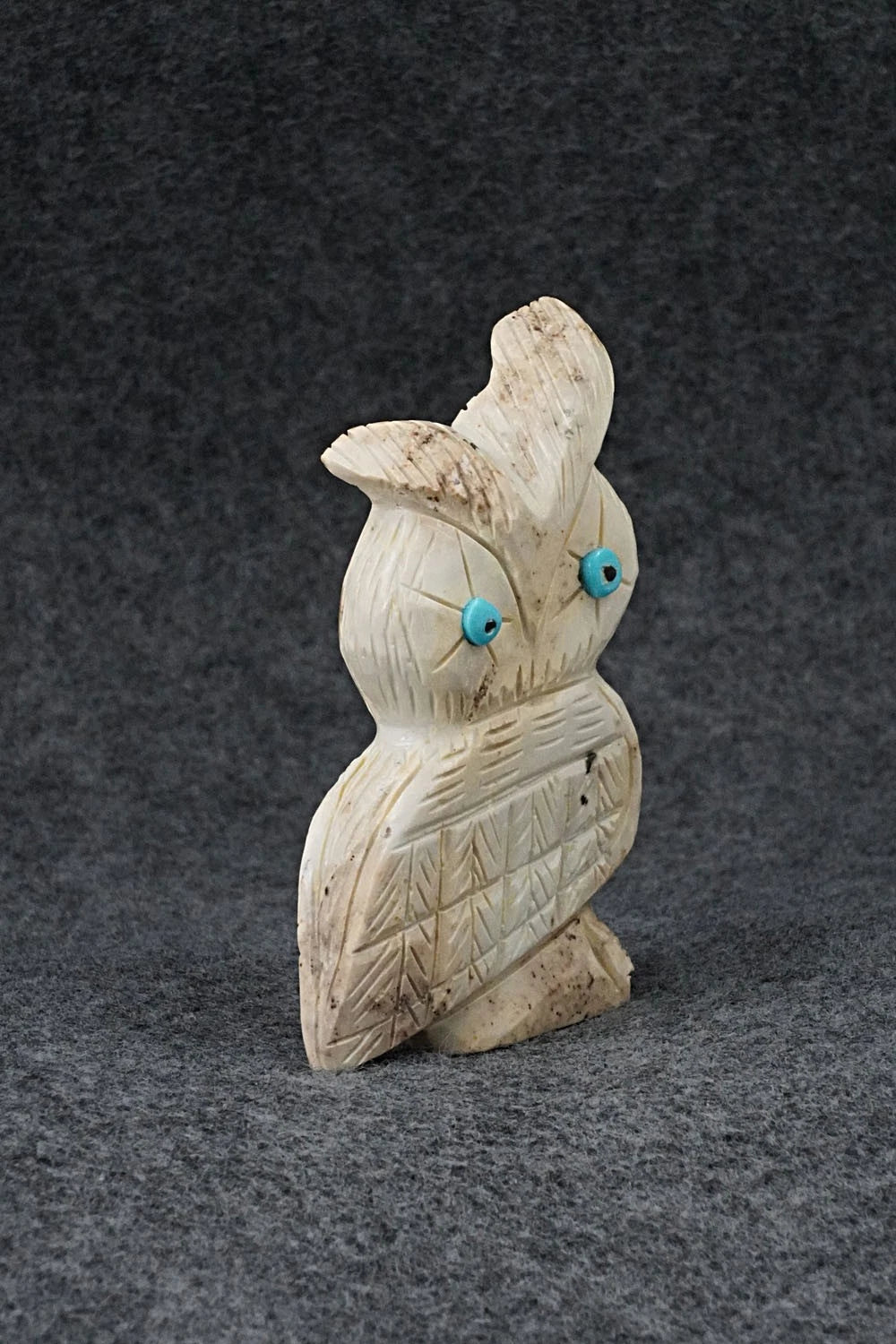 Owl Zuni Fetish Carving - Danette Laate