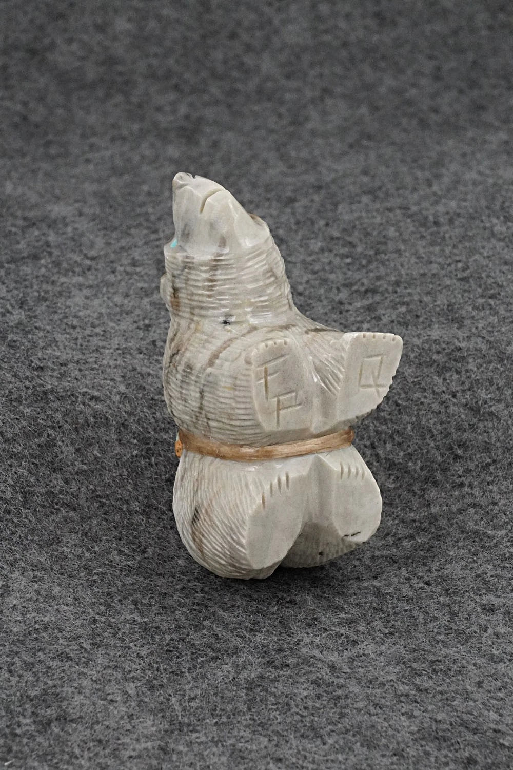 Bear Zuni Fetish Carving - Paulette & Farlan Quam