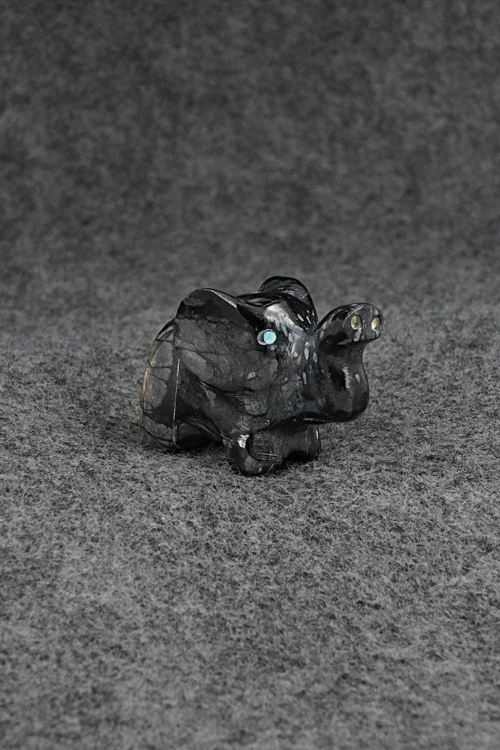 Elephant Zuni Fetish Carving - Calvert Bowanie