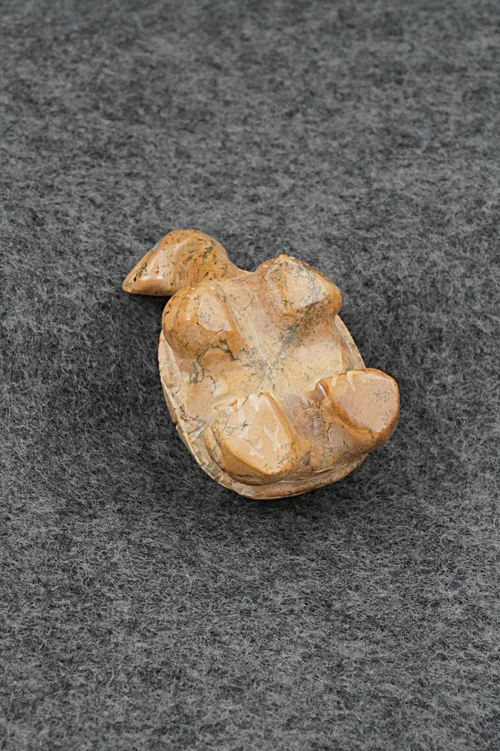 Turtle Zuni Fetish Carving - Freddie Leekya