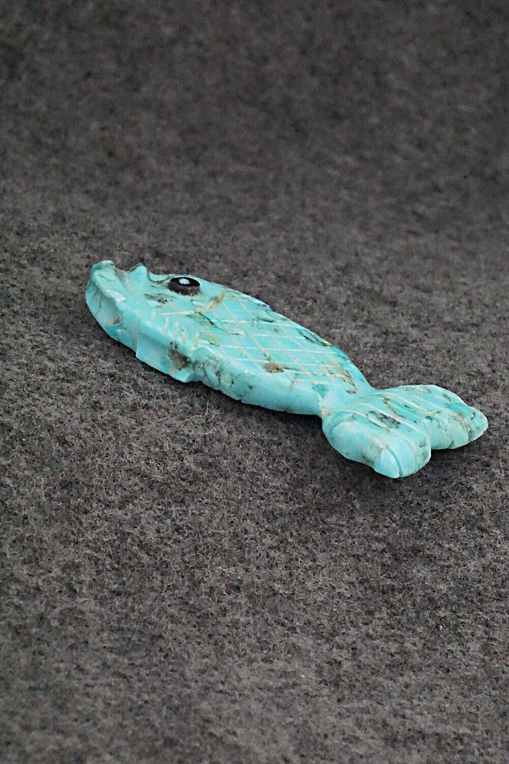Fish Zuni Fetish Carving - Danette Laate