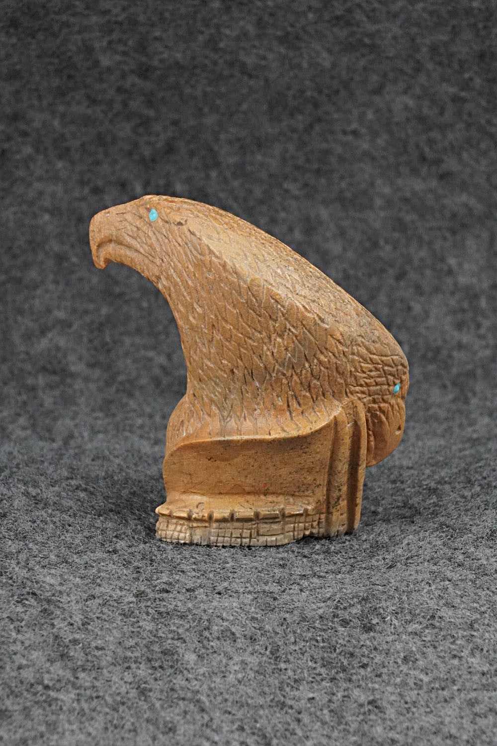 Eagle Zuni Fetish Carving - Lance Cheama