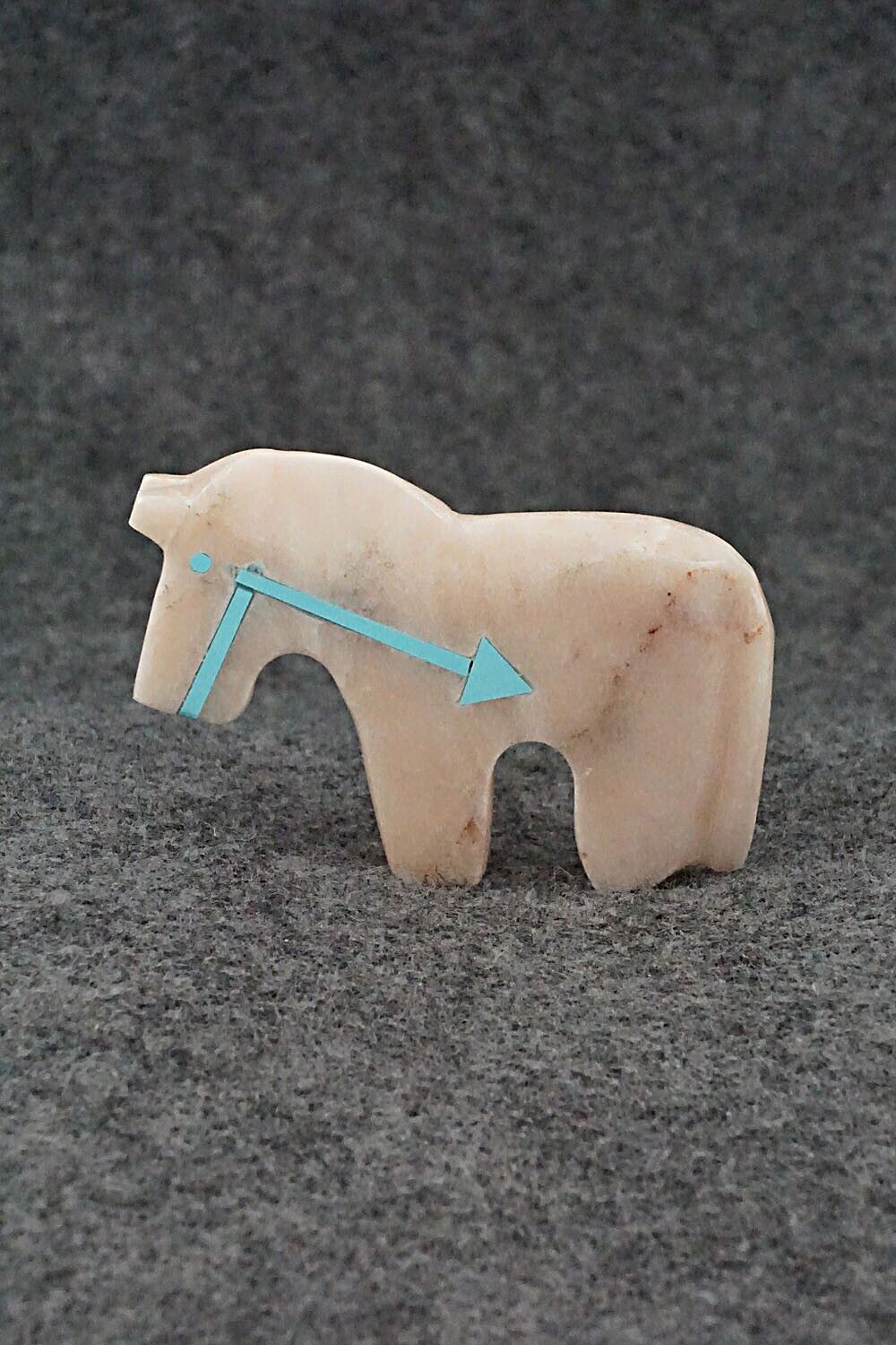 Horse Zuni Fetish Carving - Bernard Laiwakete