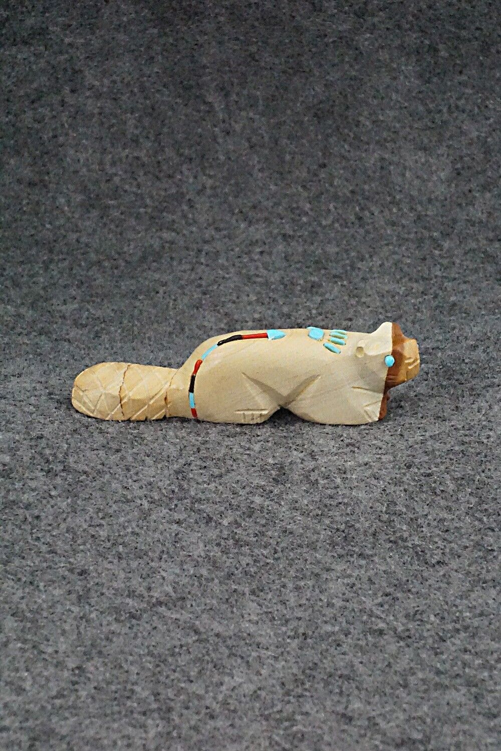 Beaver Zuni Fetish Carving - Danette Laate