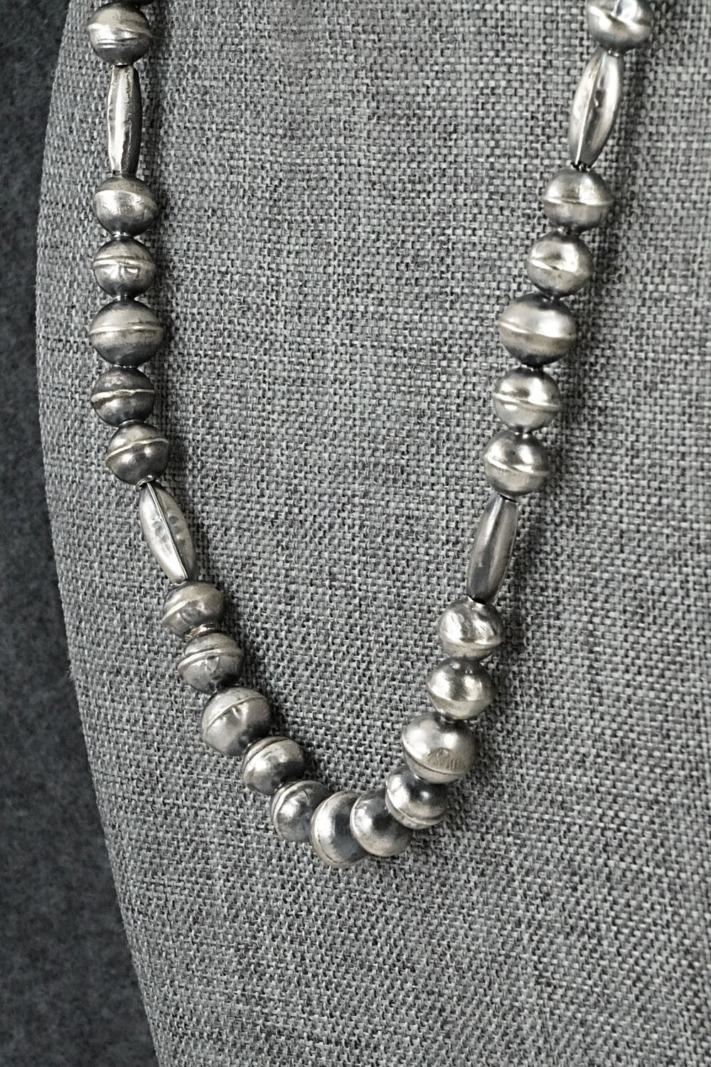 Sterling Silver Navajo Pearl Necklace 18" - Vintage