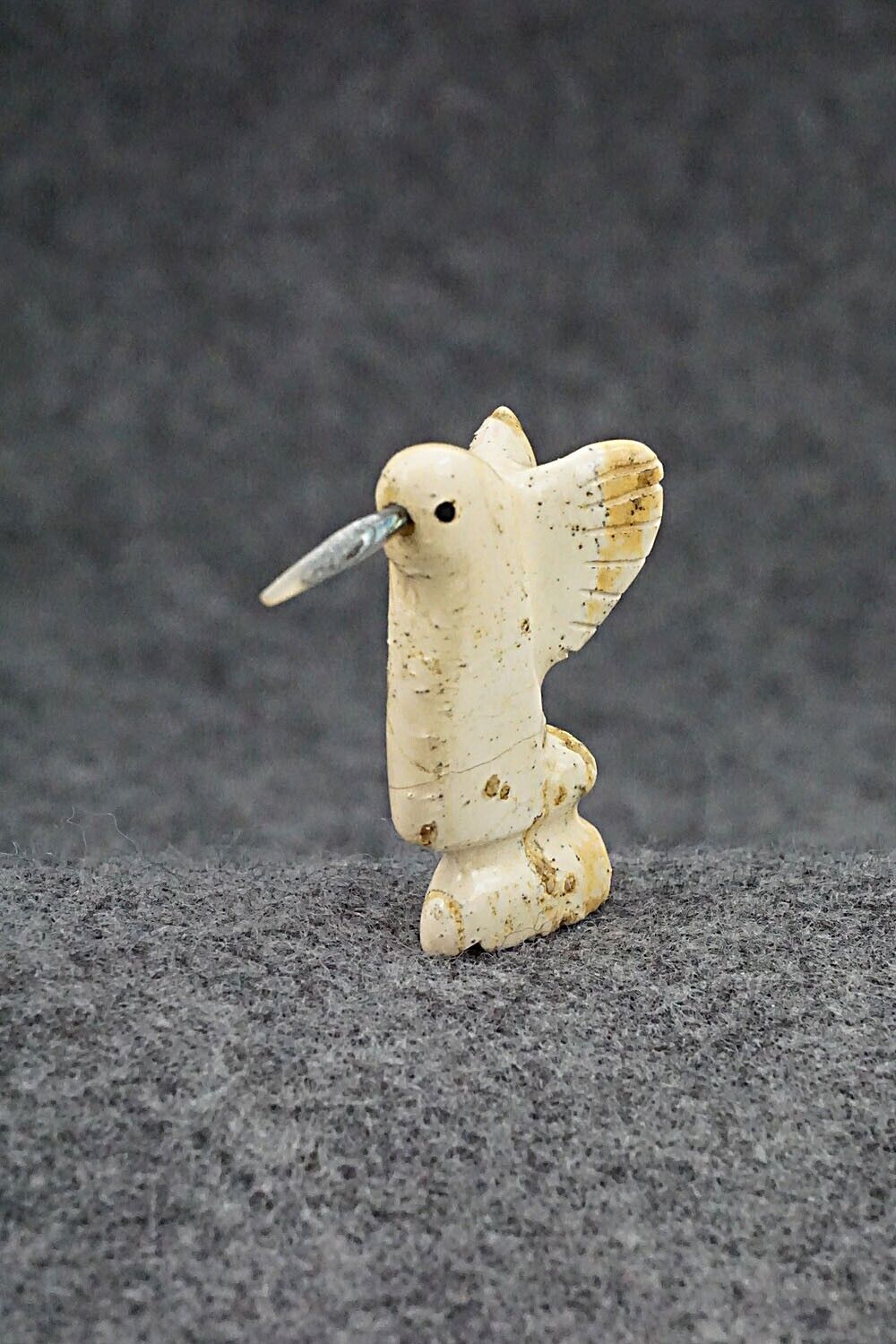 Hummingbird Zuni Fetish Carving - Justin Red Elk