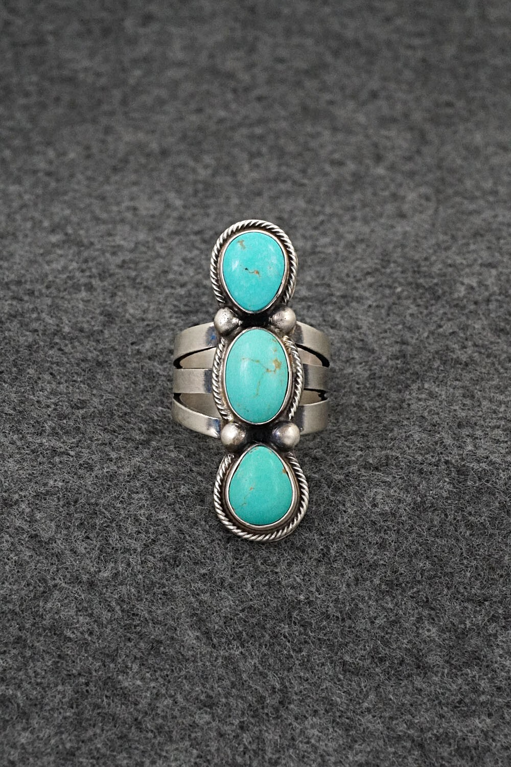 Turquoise & Sterling Silver Ring - Kathleen Livingston - Size 7.5