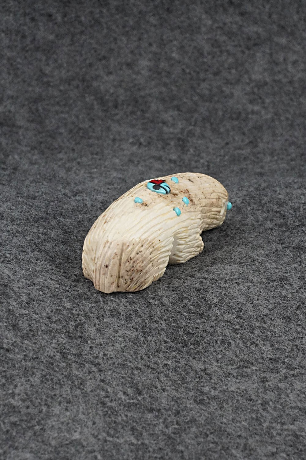 Porcupine Zuni Fetish Carving - Danette Laate
