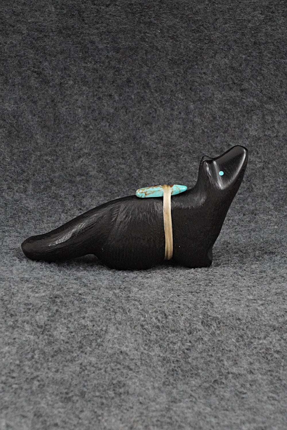 Wolf Zuni Fetish Carving - Herbert Halate