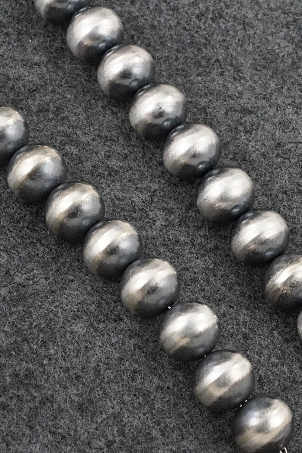 Sterling Silver Navajo Pearl Necklace 16" - Bryannen Halwood