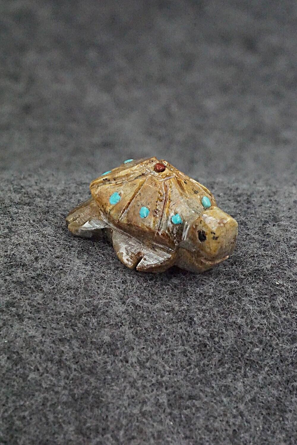 Turtle Zuni Fetish Carving - Carl Etsate