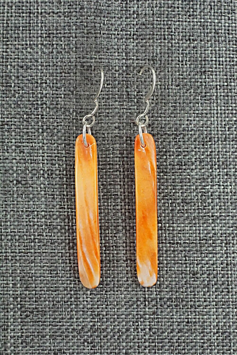 Spiny Oyster & Sterling Silver Earrings - Jesus Espino