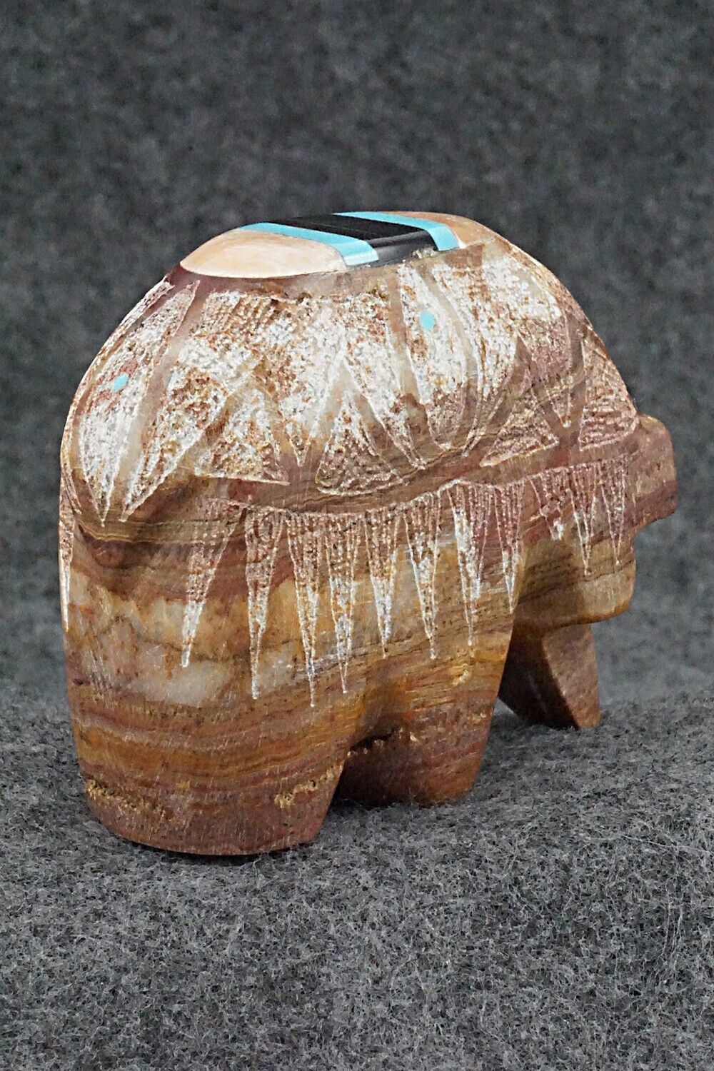 Bear Zuni Fetish Carving - Brandon Phillips