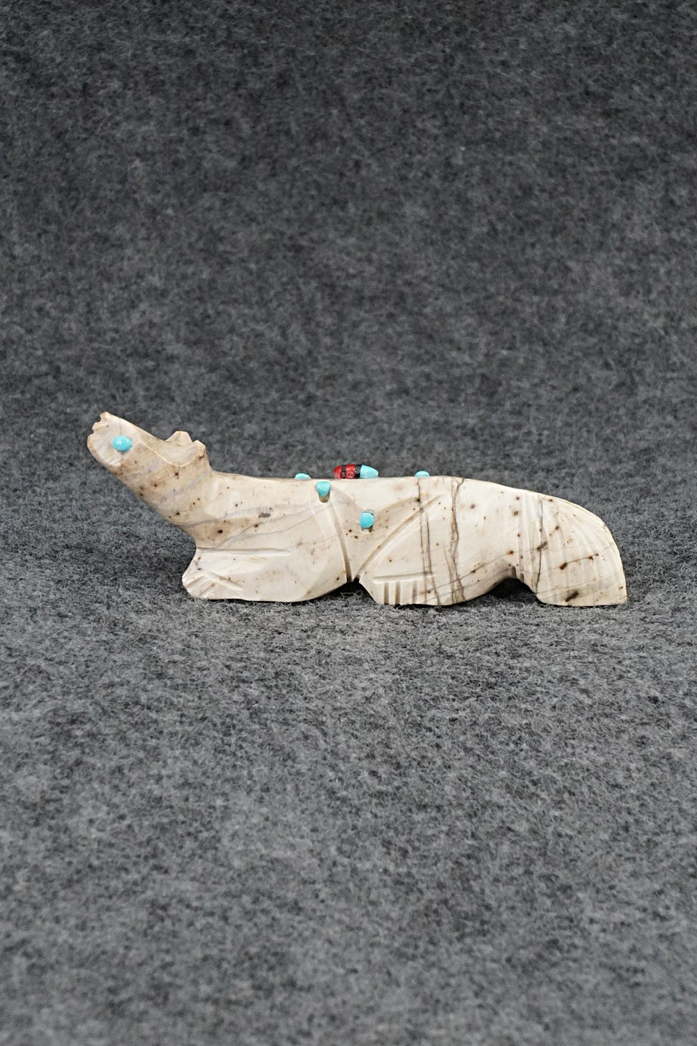 Fox Zuni Fetish Carving - Dannette Laate