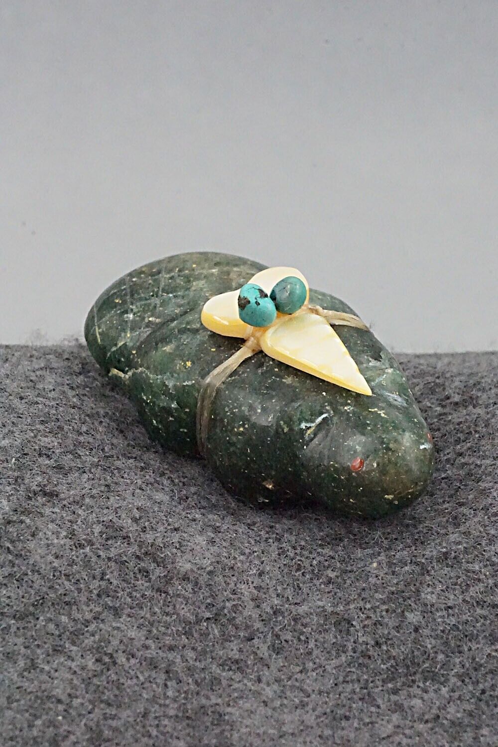 Beaver Zuni Fetish Carving - Daphne Quam
