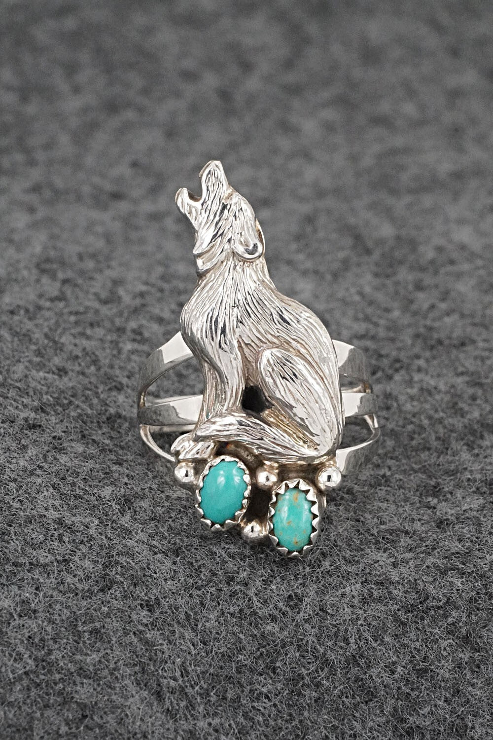 Turquoise & Sterling Silver Ring - Robert Martinez - Size 8.5