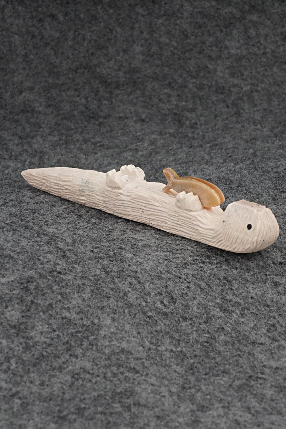 Otter Zuni Fetish Carving - Jesus Espino