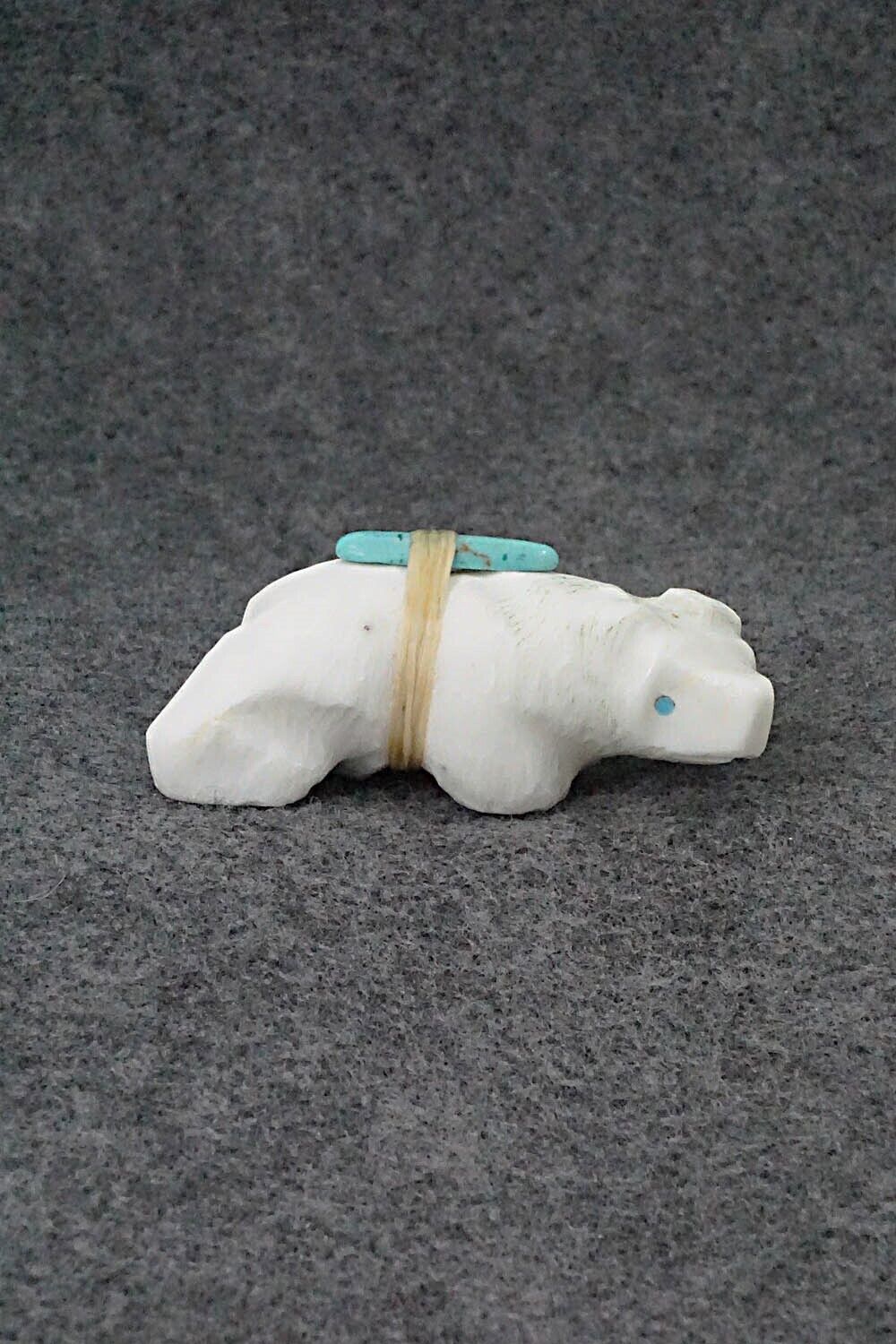 Bear Zuni Fetish Carving - Herbert Halate