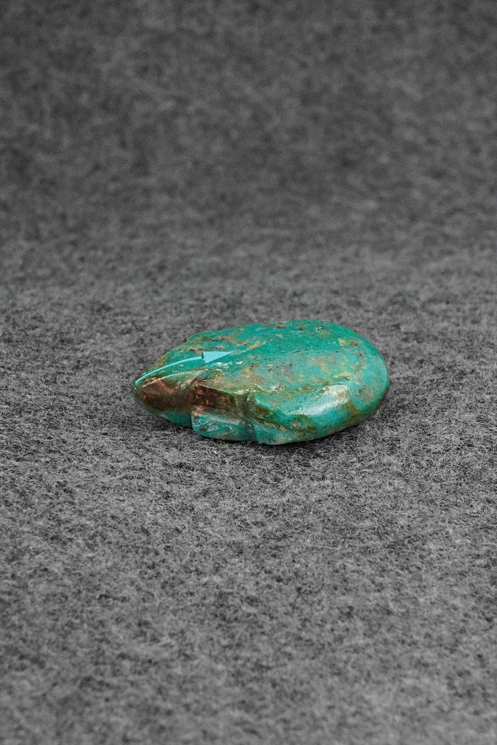 Bear Zuni Fetish Carving - Abby Quam Panteah