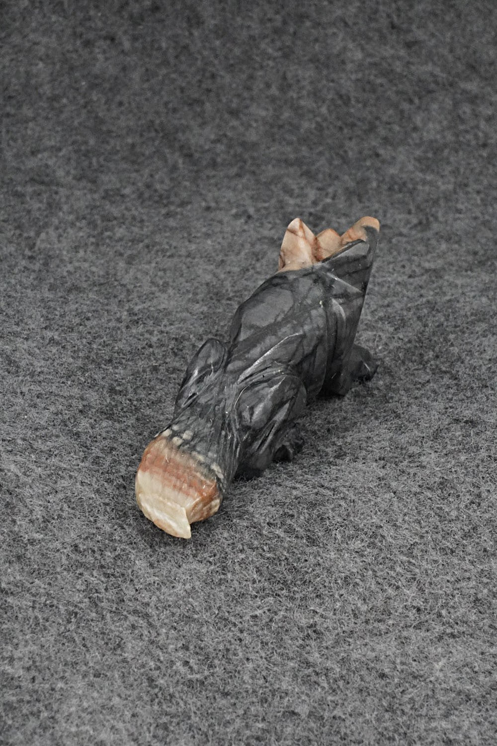Wolf Zuni Fetish Carving - Tony Mackel