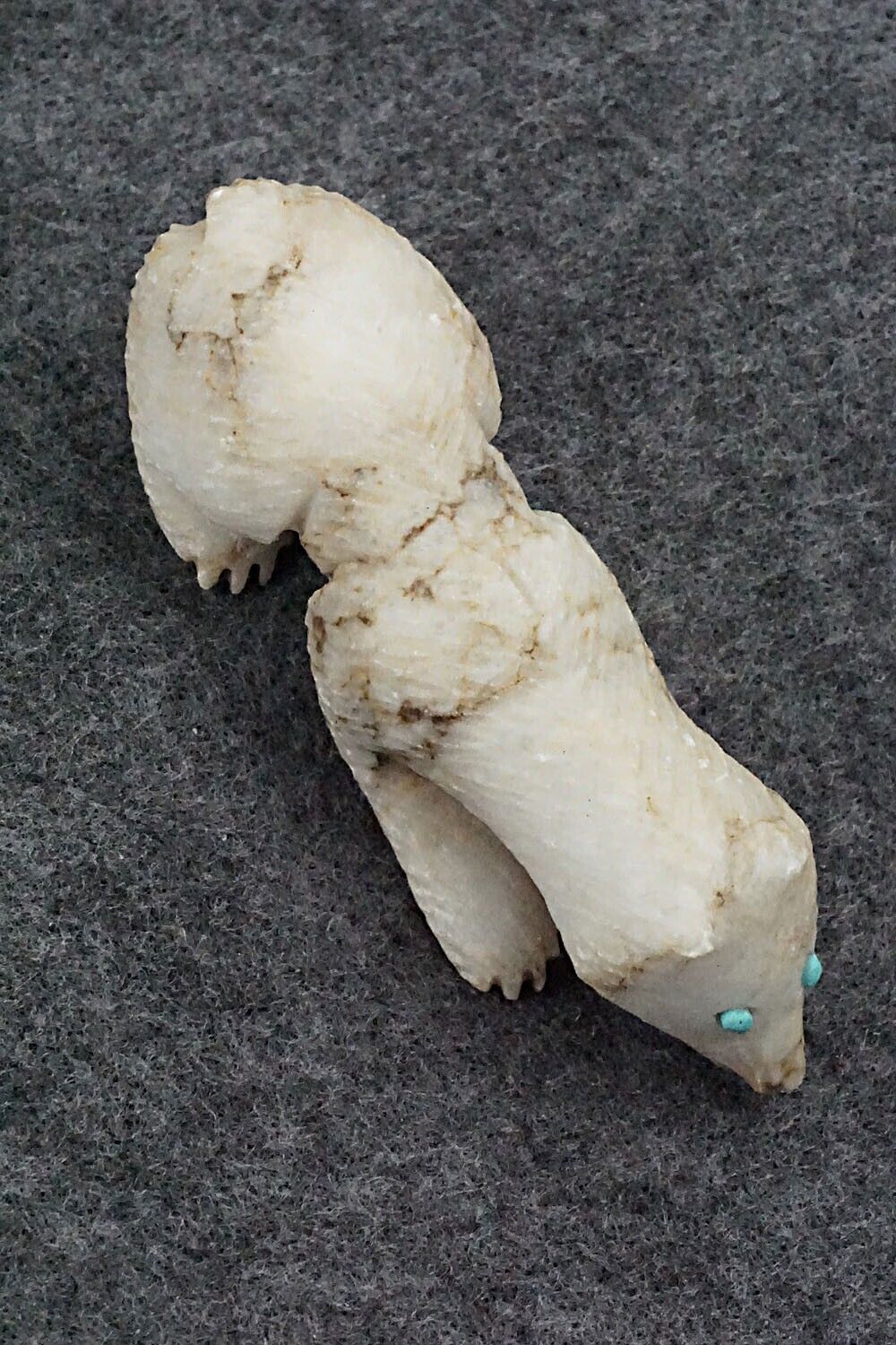 Wolf Zuni Fetish Carving - Jonas Hustito