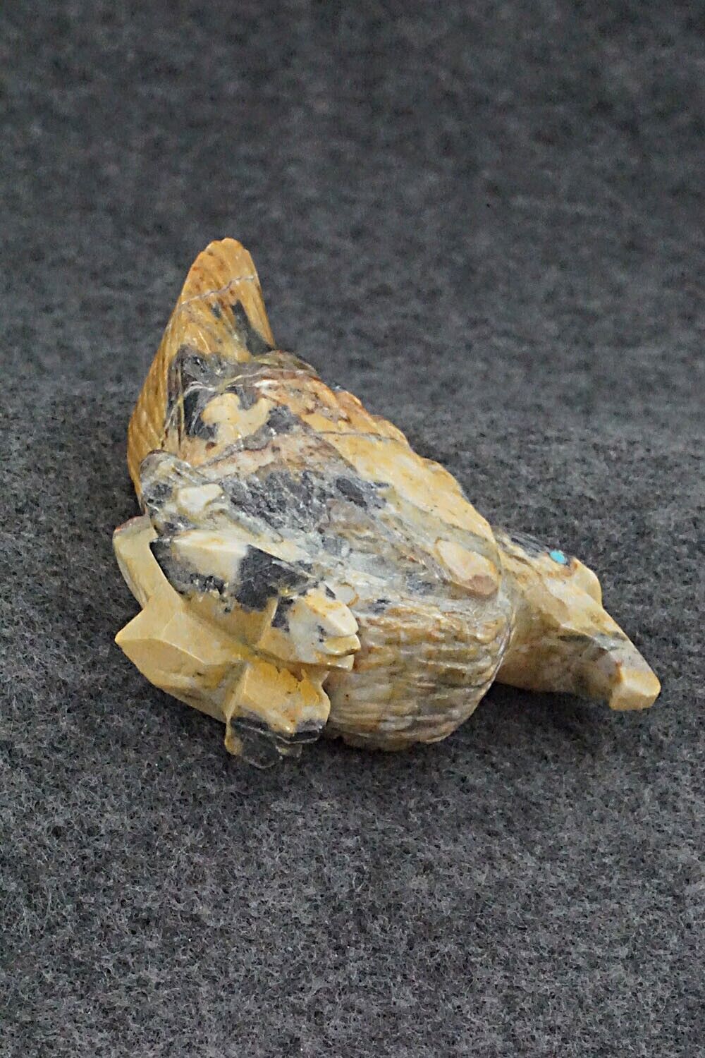 Eagle Zuni Fetish Carving - Tony Mackel