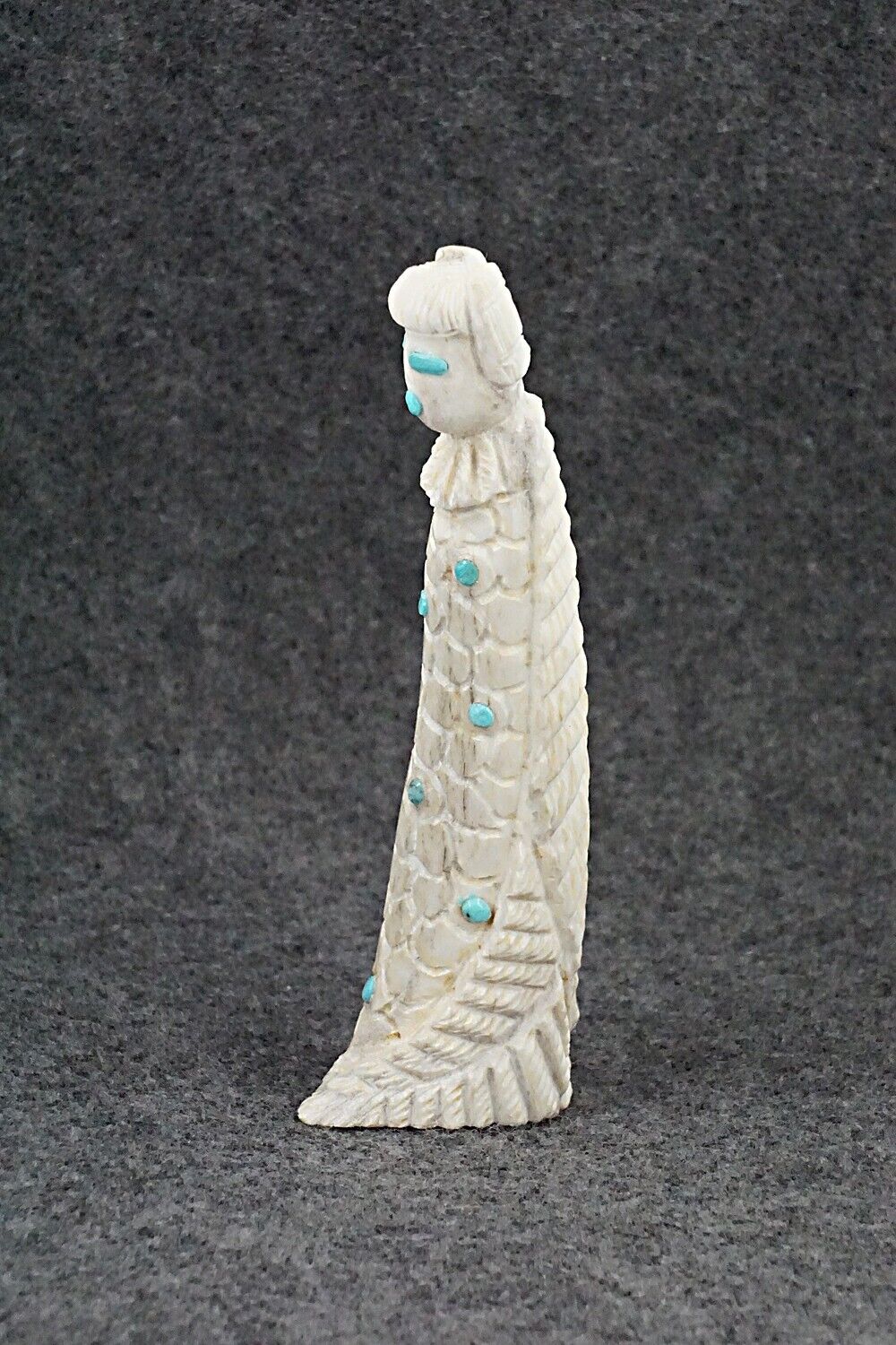 Corn Maiden Zuni Fetish Carving - Garrick Weeka