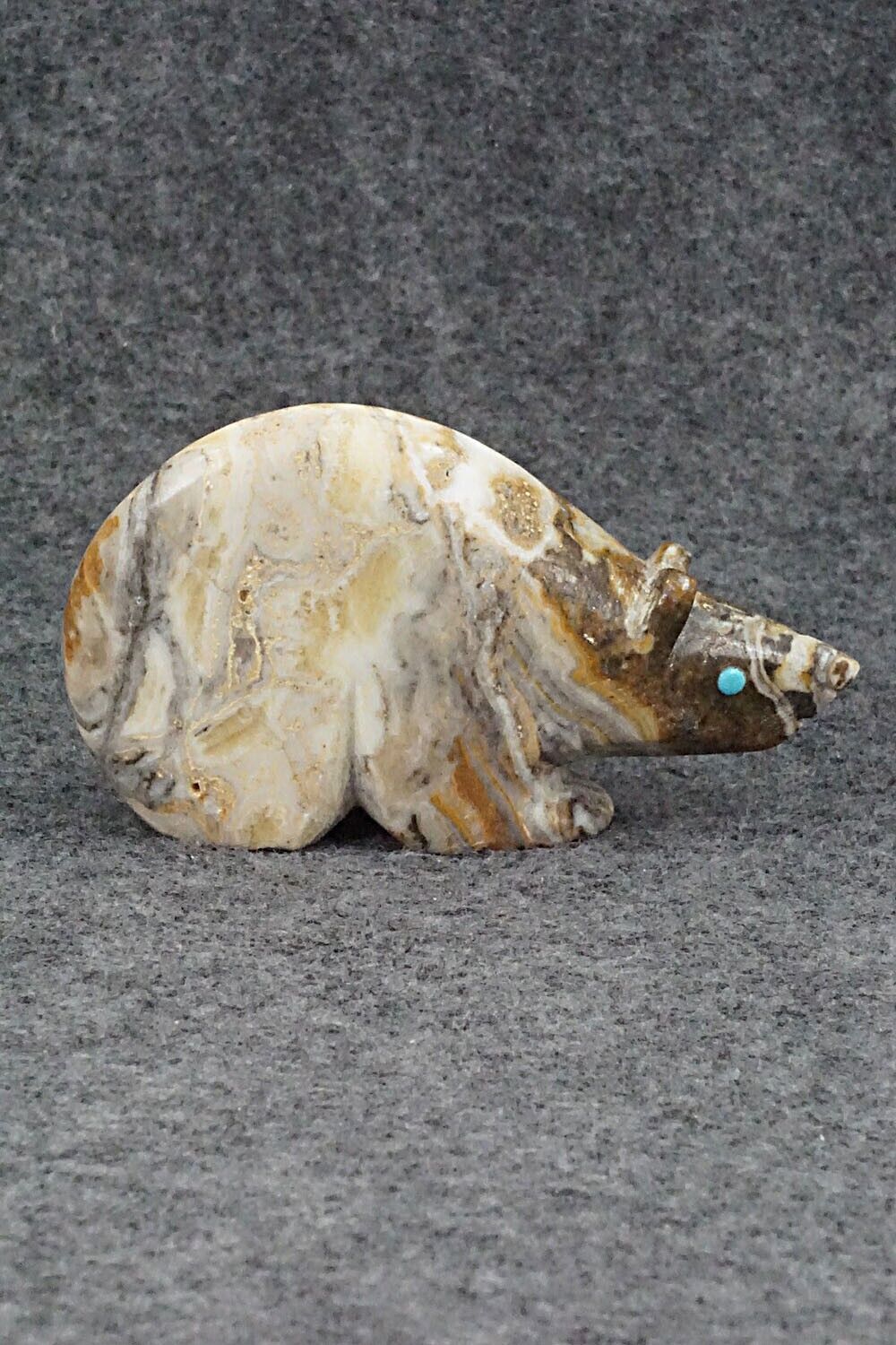 Bear Zuni Fetish Carving - Ronnie Lunasee