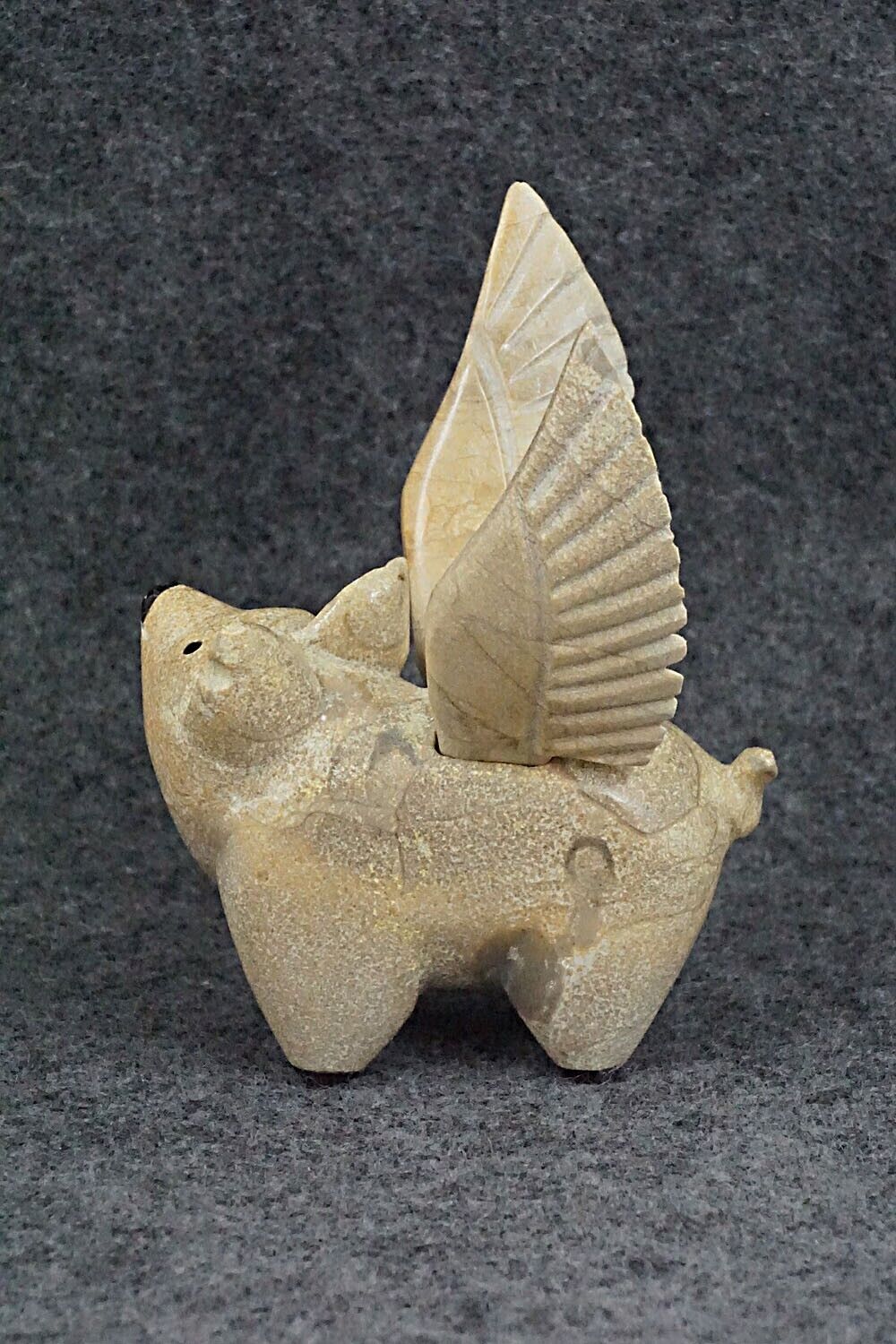 Flying Pig Zuni Fetish Carving - Enrike Leekya