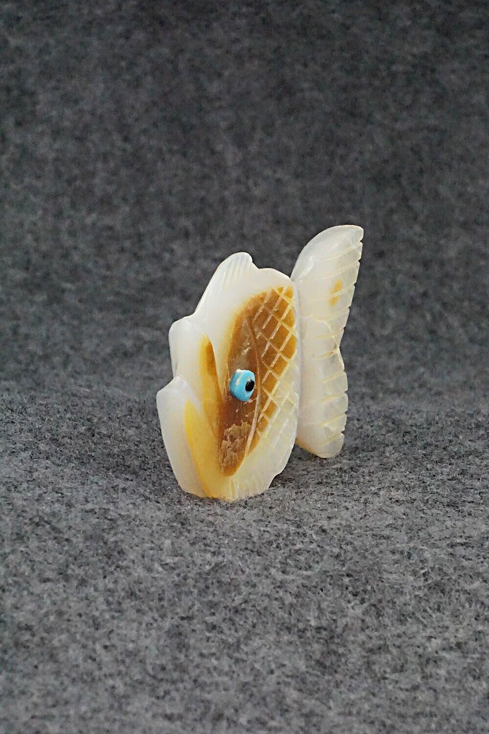 Fish Zuni Fetish Carving - Danette Laate