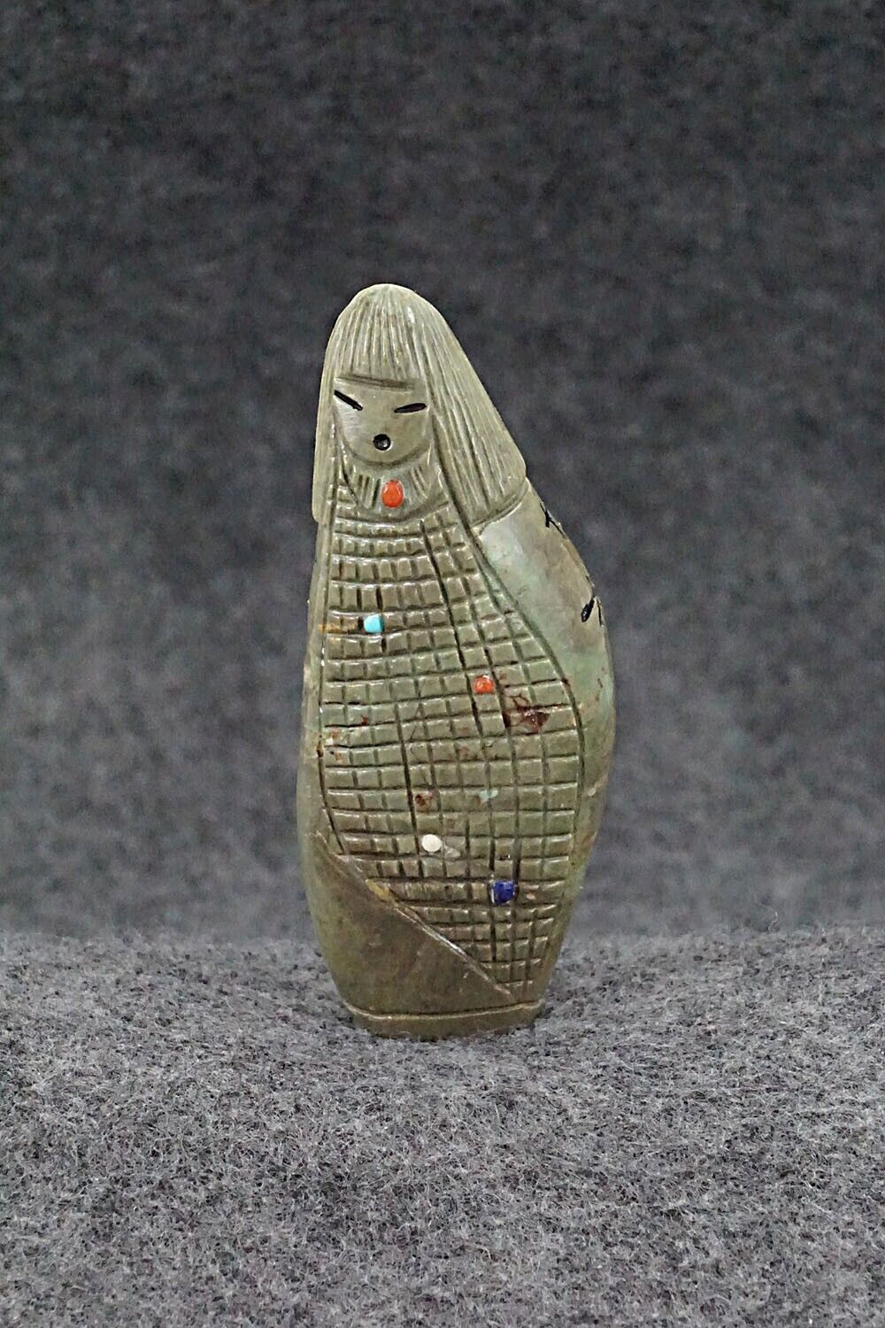 Corn Maiden Zuni Fetish Carving - Sandra Quandelacy