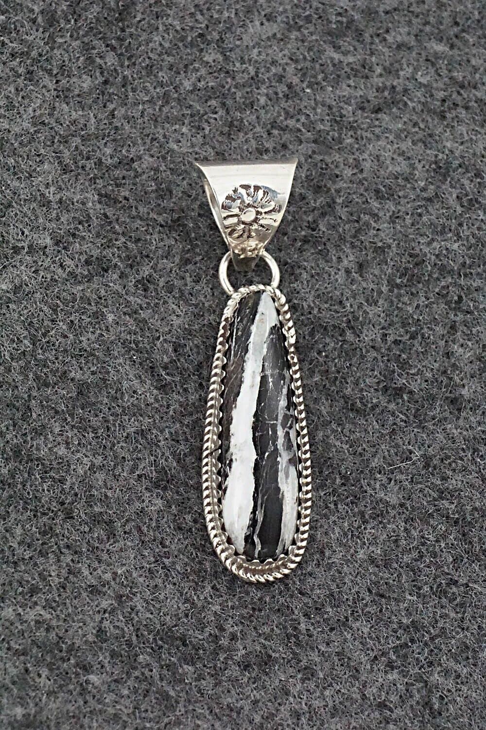 White Buffalo & Sterling Silver Pendant - Ernest Hawthorne