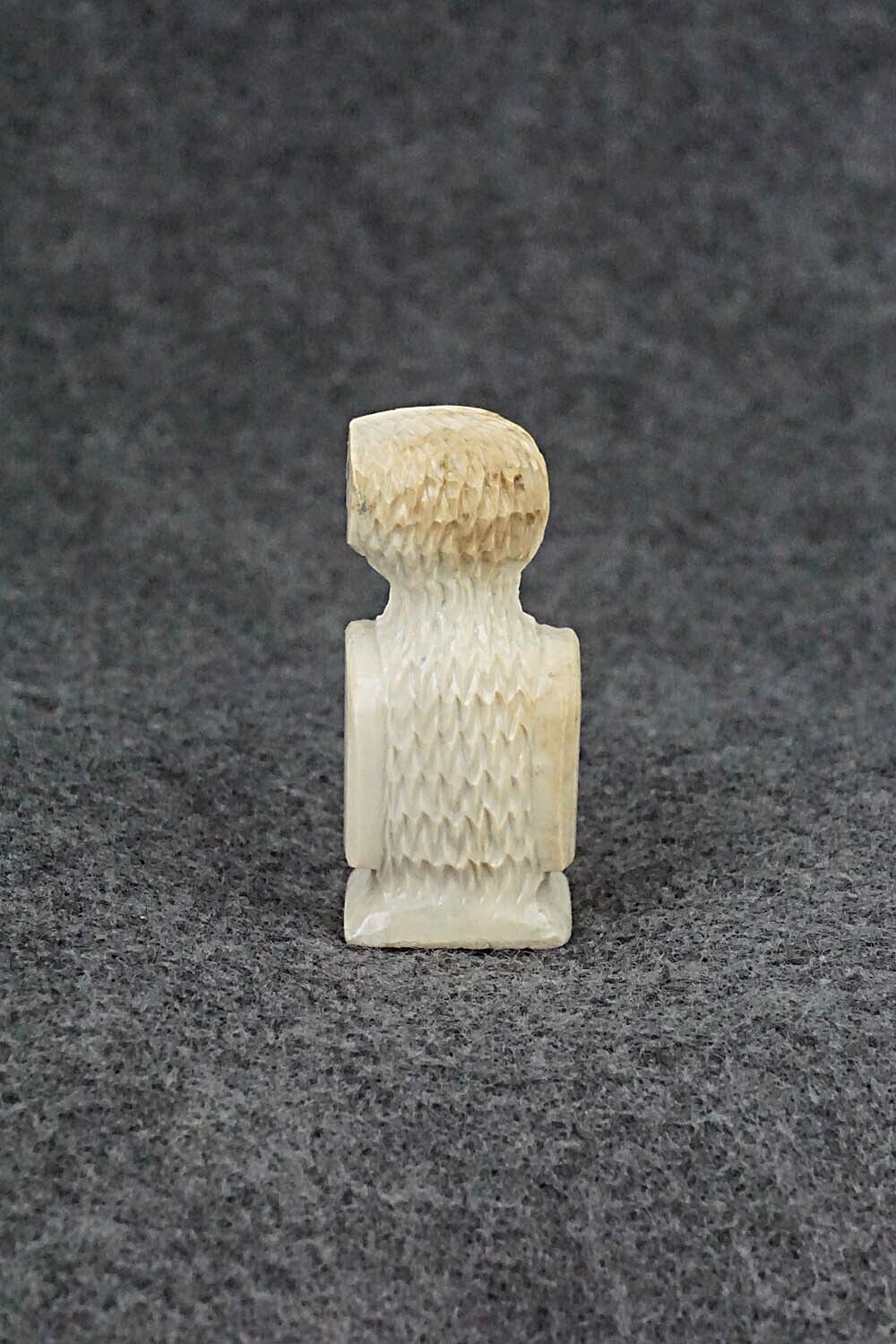 Owl Zuni Fetish Carving - Jesus Espino
