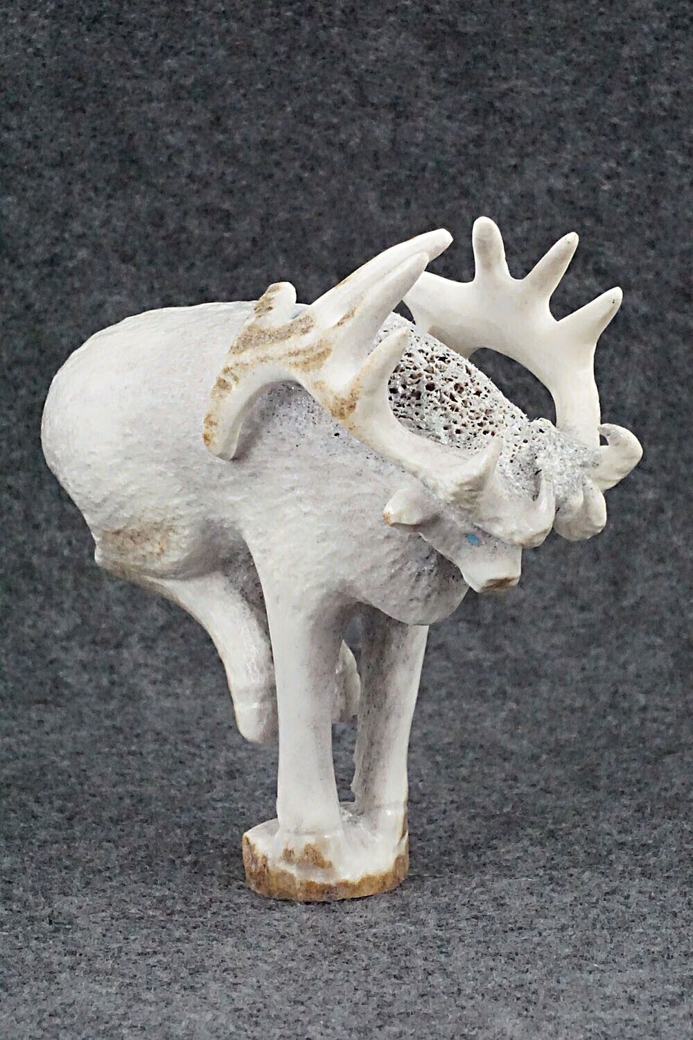 Elk Zuni Fetish Carving - Maxx Laate